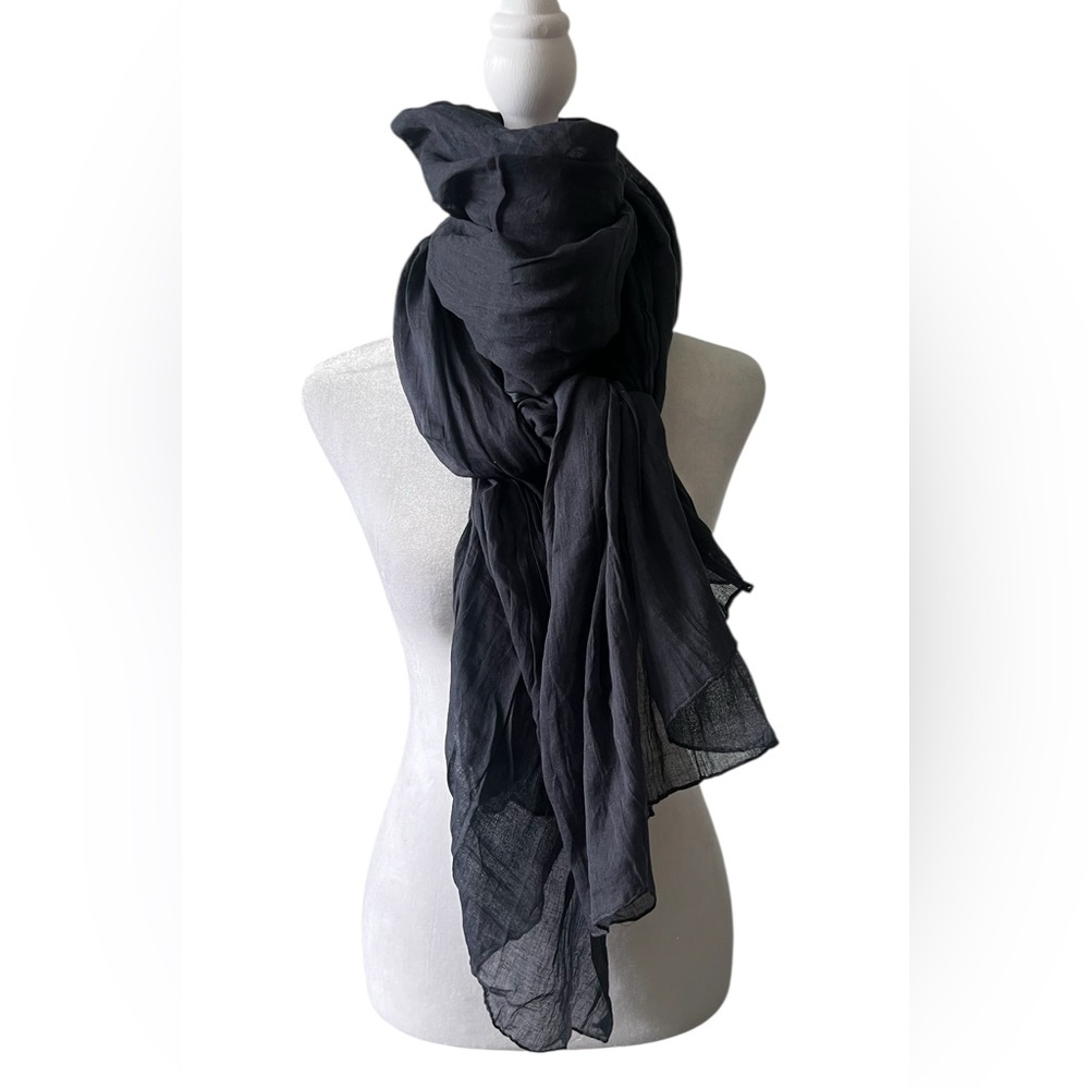 Gorgeous Dark Navy Blue Scarf